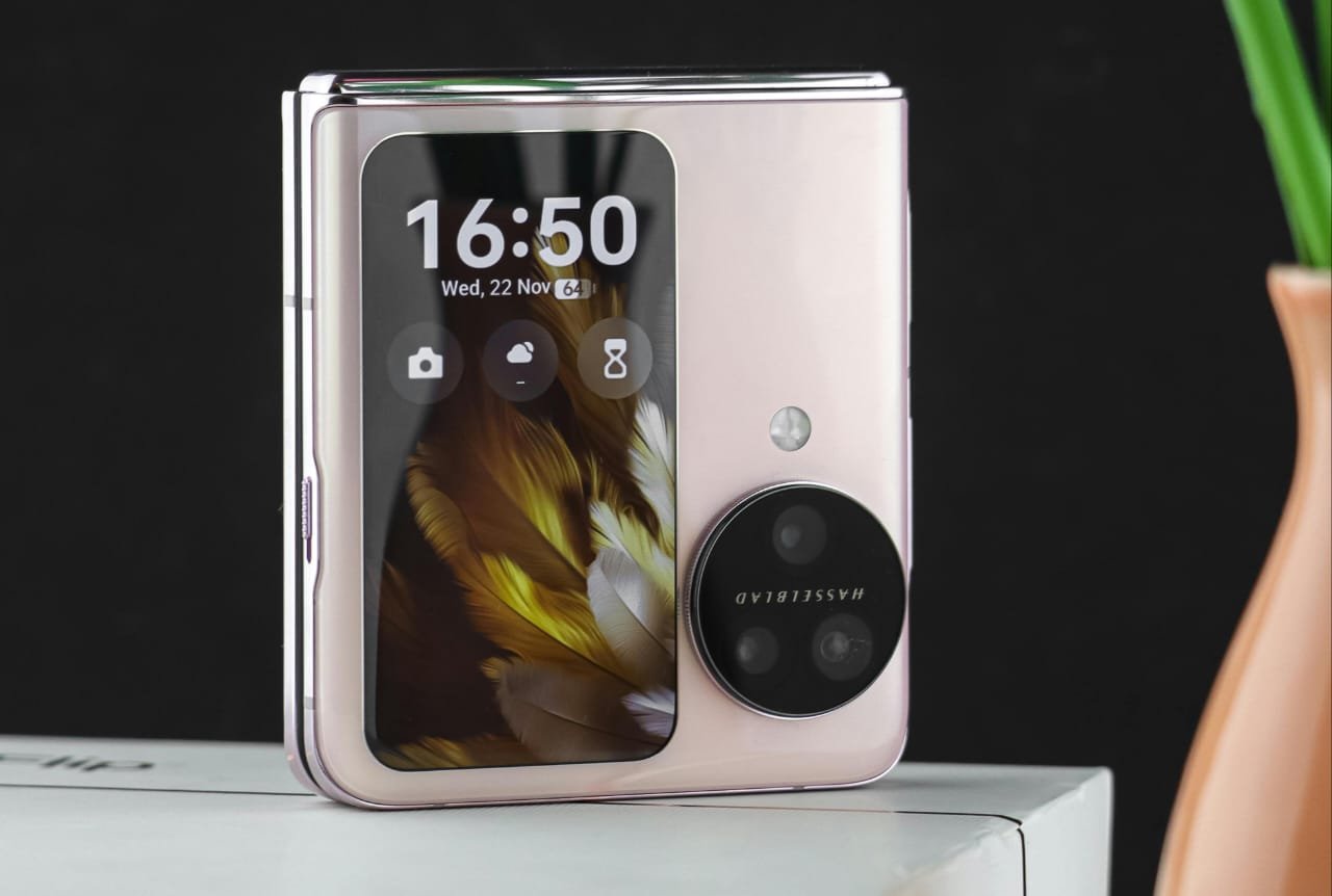 Infinix Zero Flip